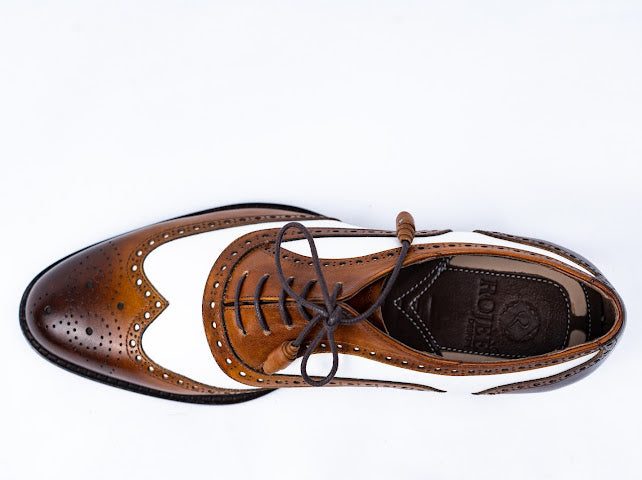 Schnürsenkel Schuhe aus Leder