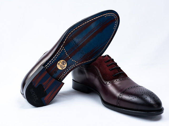Schnürschuhe mit Schnürsenkel aus Leder