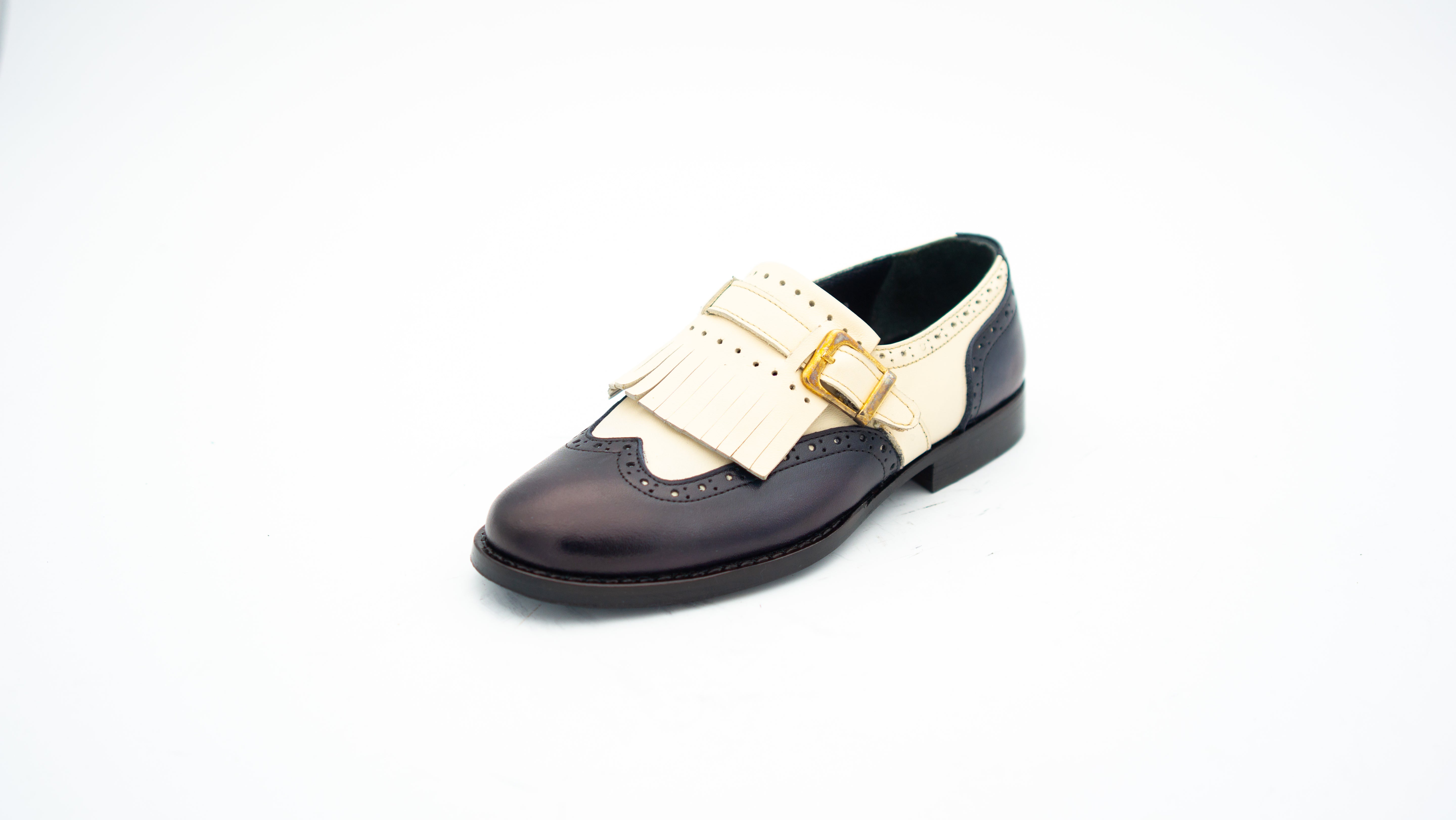 Slipper mit Fransen aus Leder