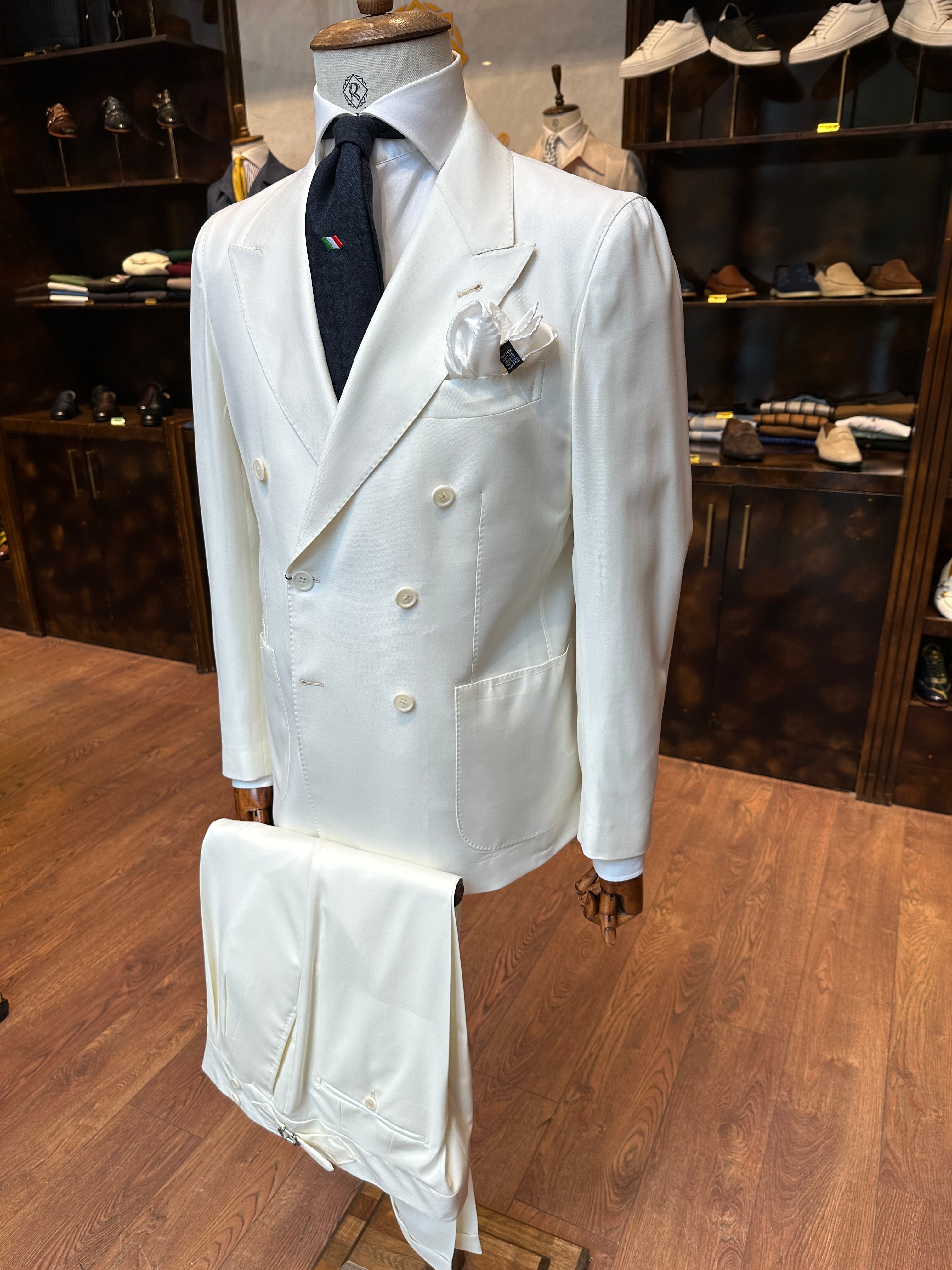 Double-breasted suit white