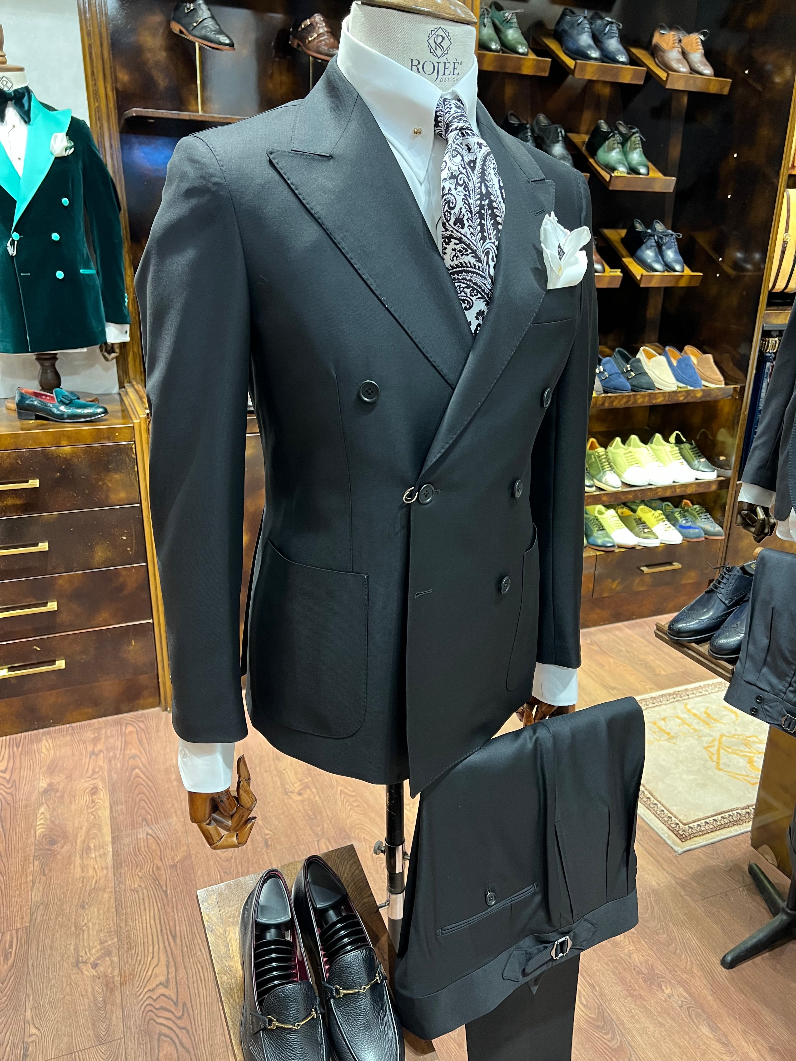 Double-breasted Suit Black