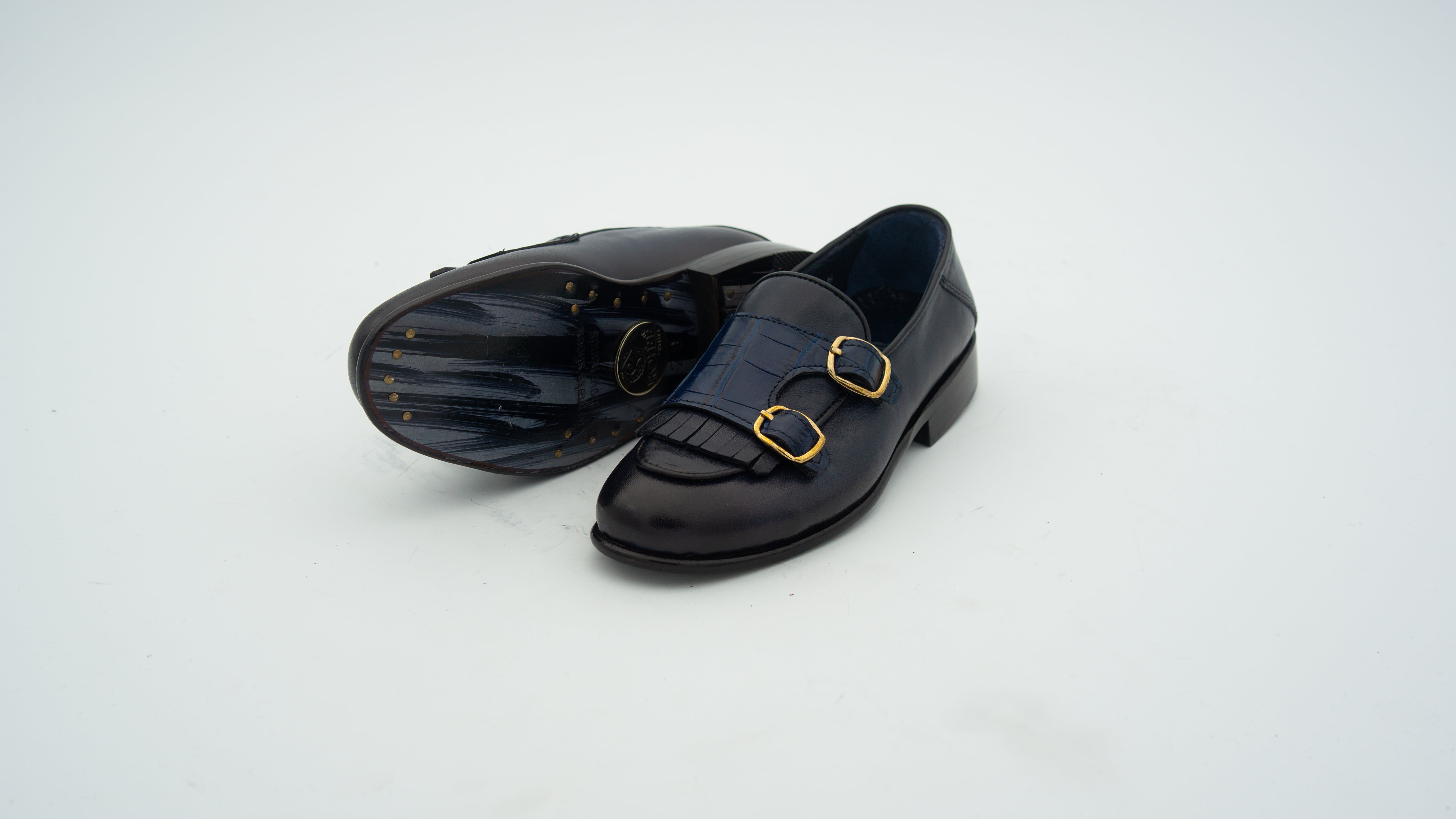 Slipper mit Fransen aus Leder