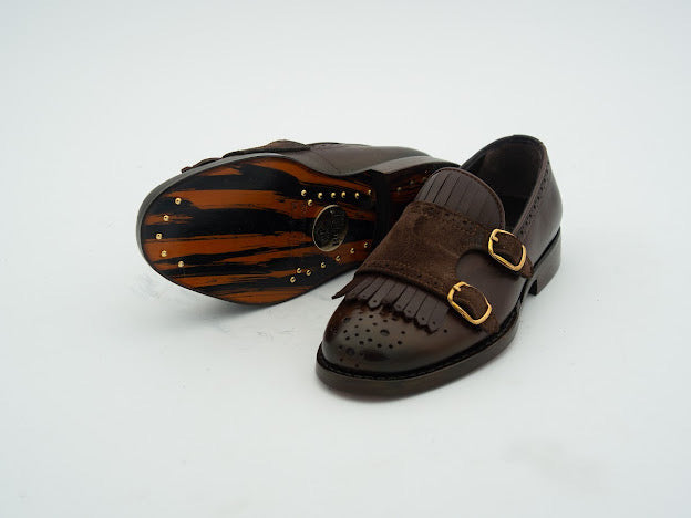 Slipper mit Fransen aus Leder