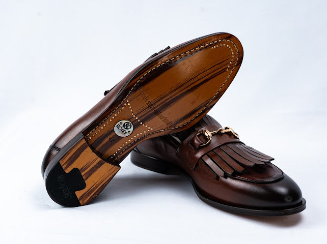 Rojèè Loafers mit goldener Metallschnalle