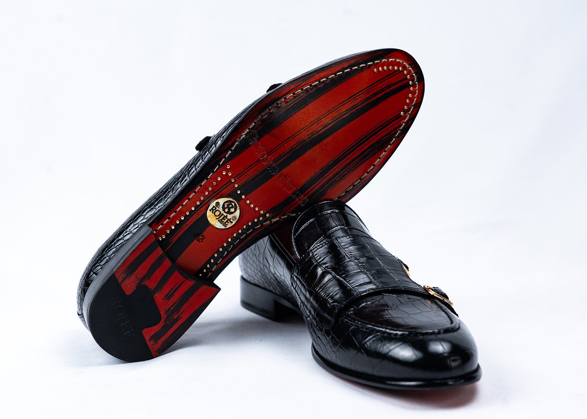 Slipper mit Crocoprägung 