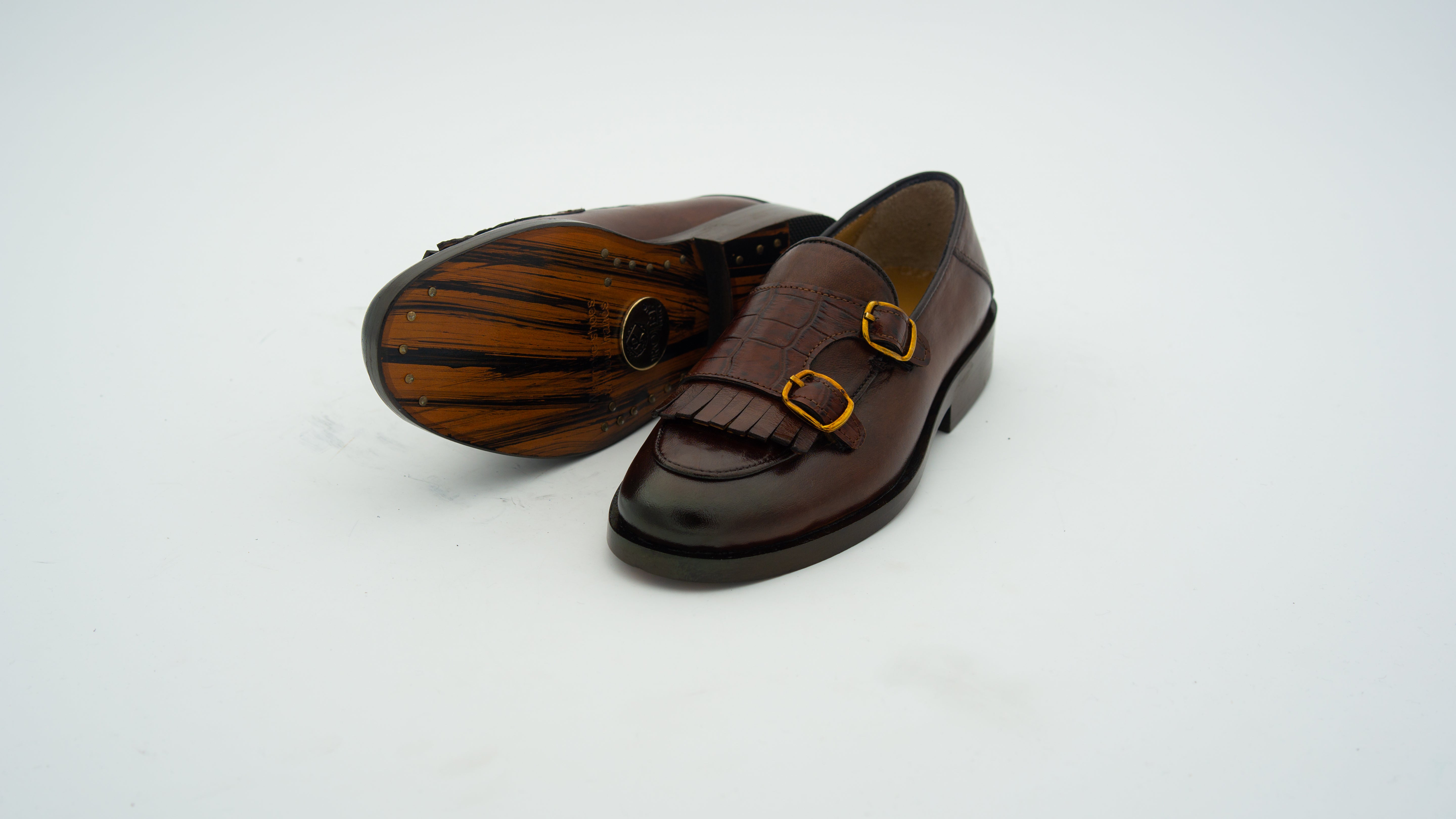 Slipper mit Fransen aus Leder