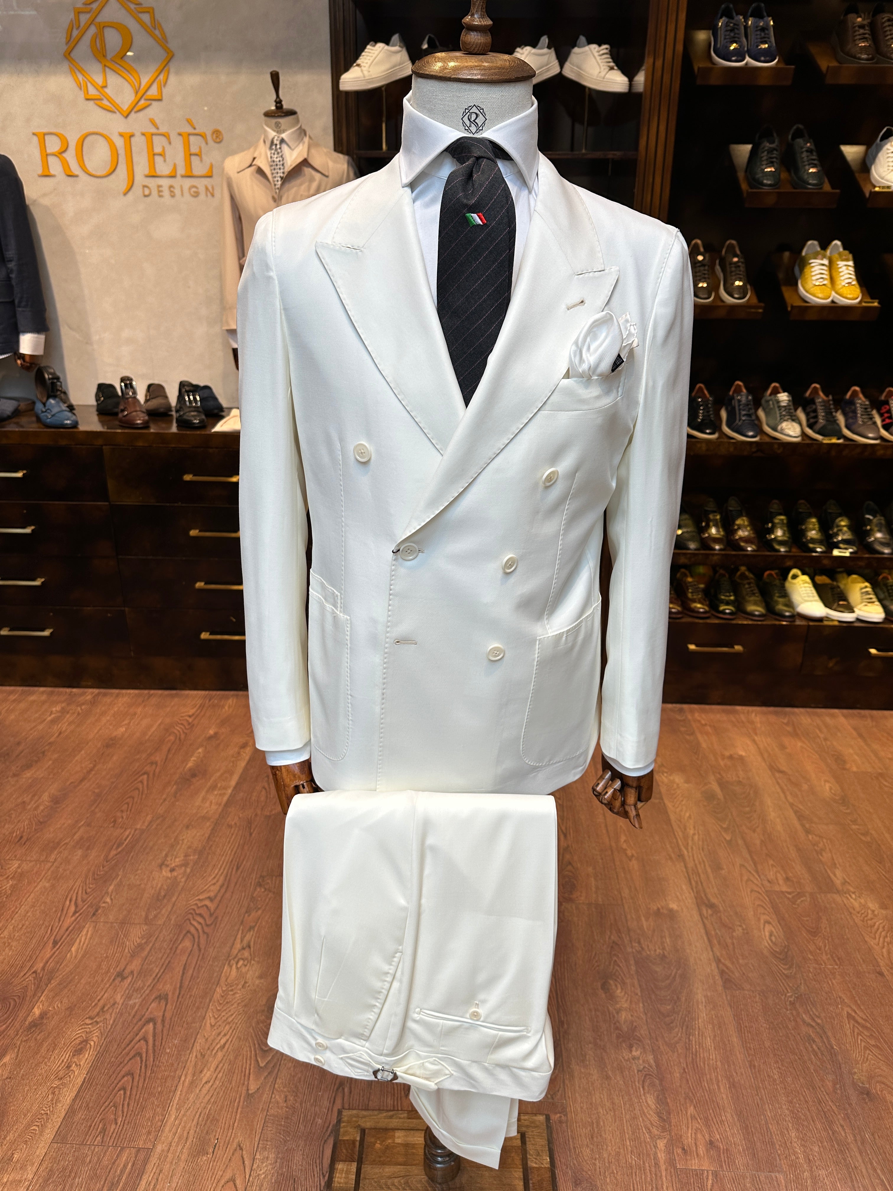 Double-breasted suit white