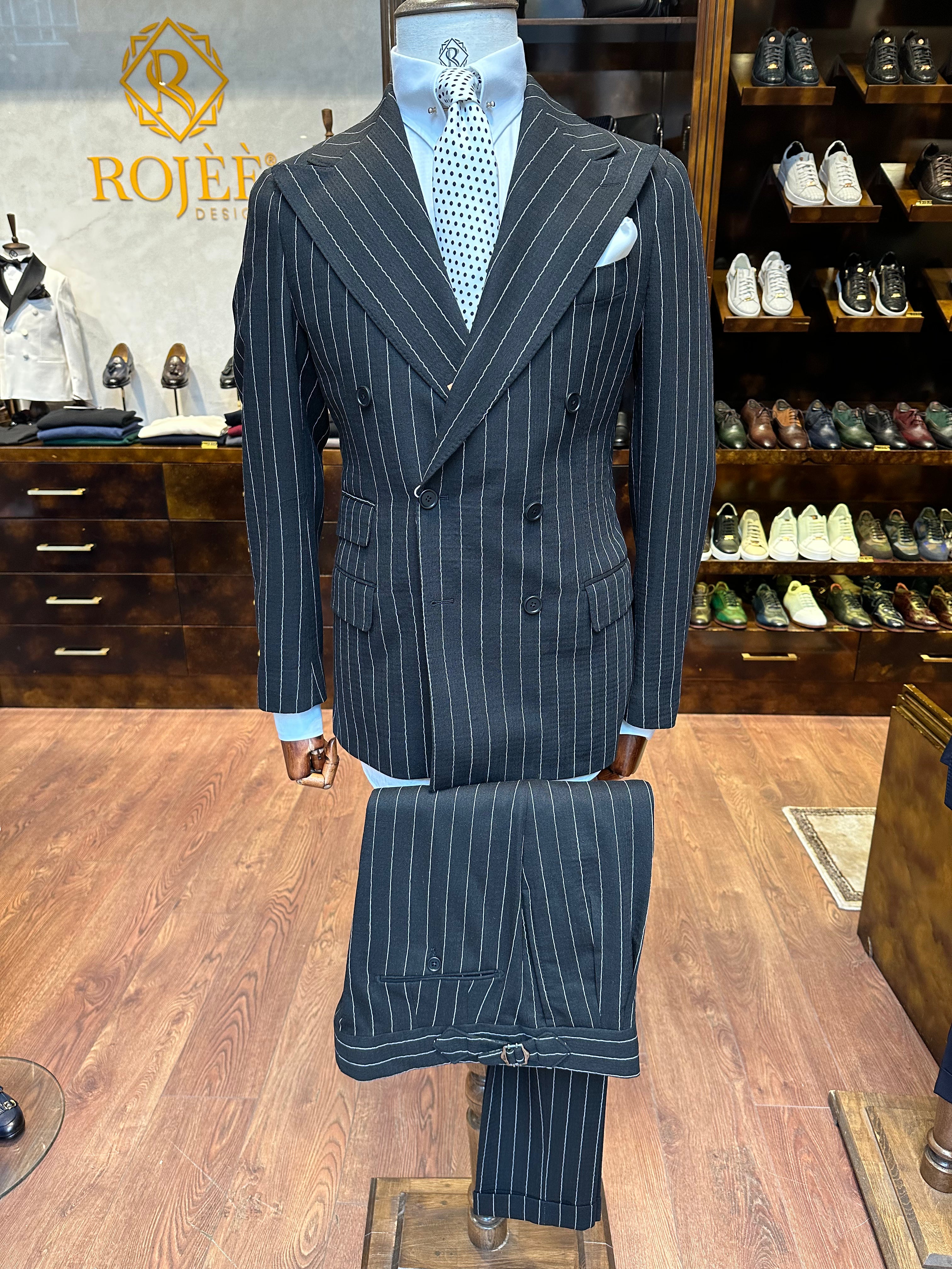 SUIT DOUBLE BREASTED PINSTRIPE BLACK WHITE