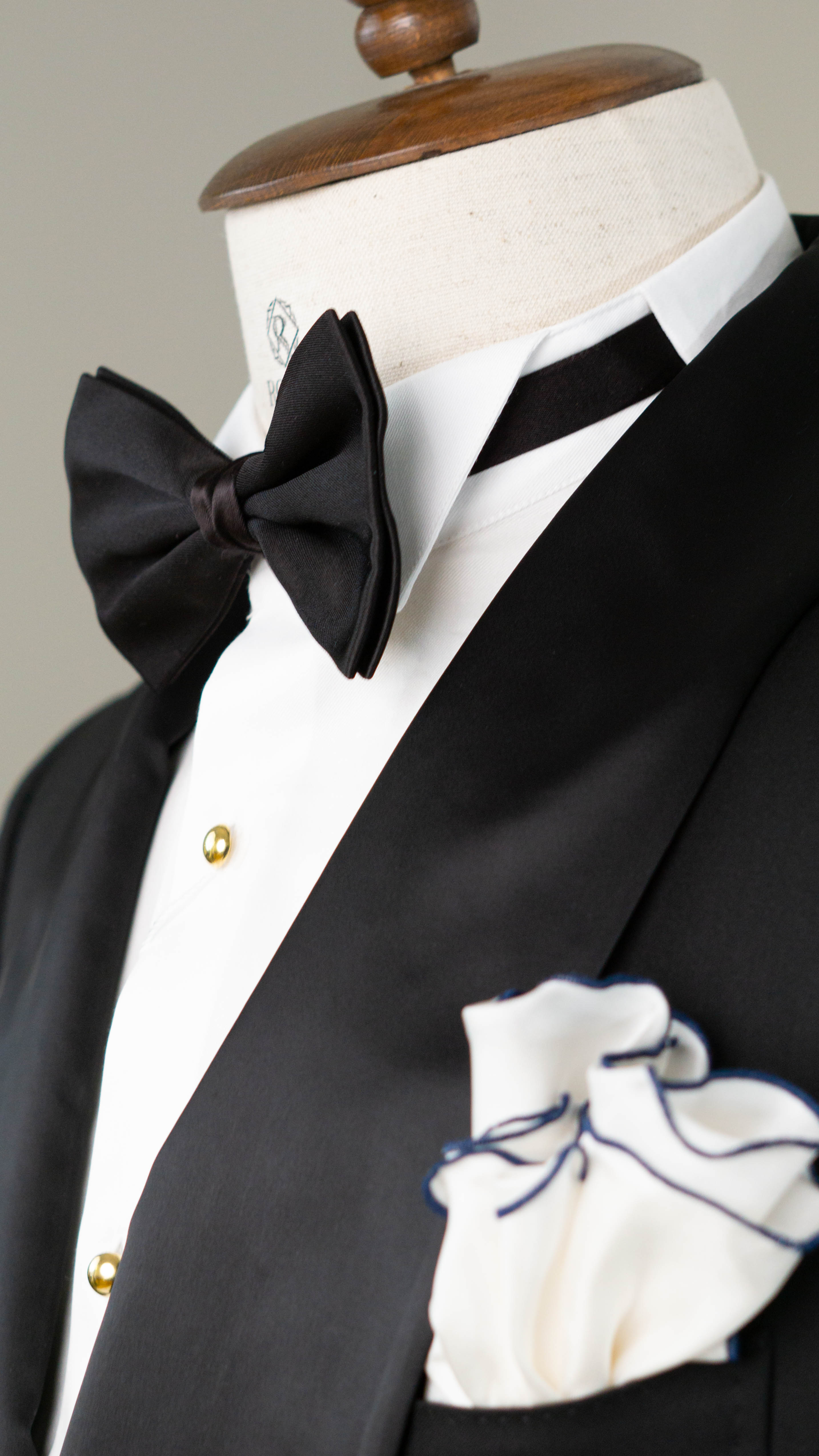 Tuxedo Double Breasted Shawl Collar Black