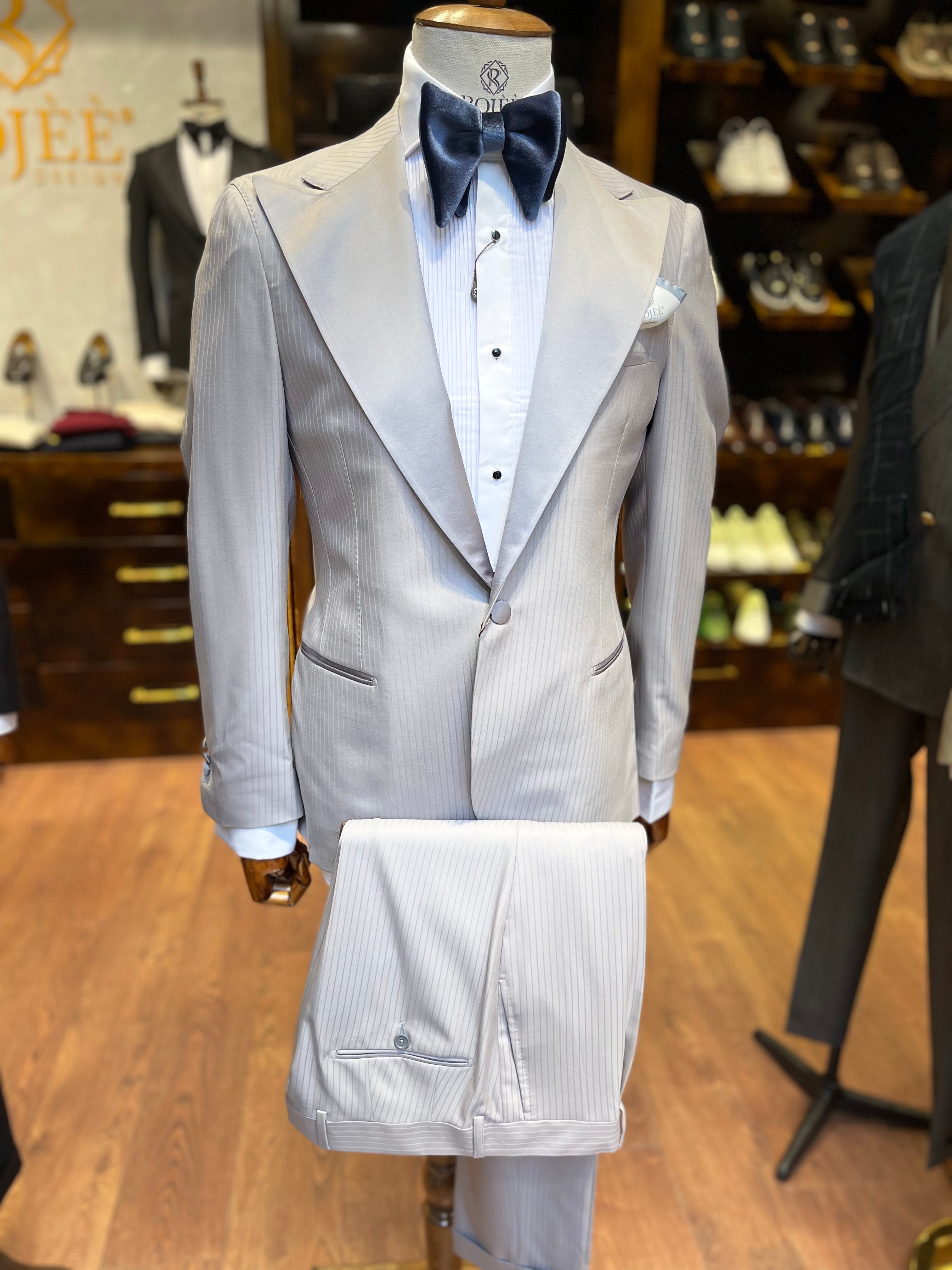 tuxedo suit