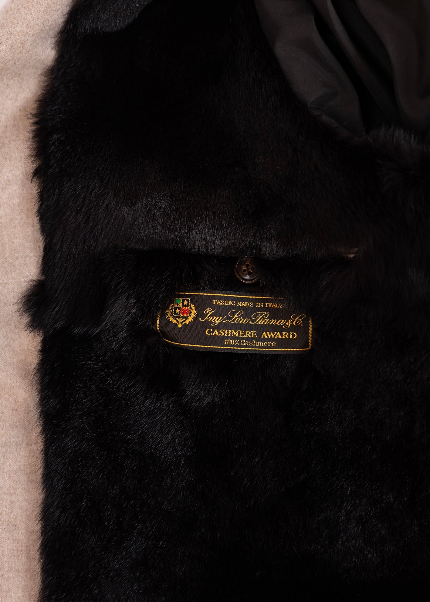 ROJÈÈ DESIGN – Cashmere Loro Piana  Fabric & Raccoon Fur Jacket
