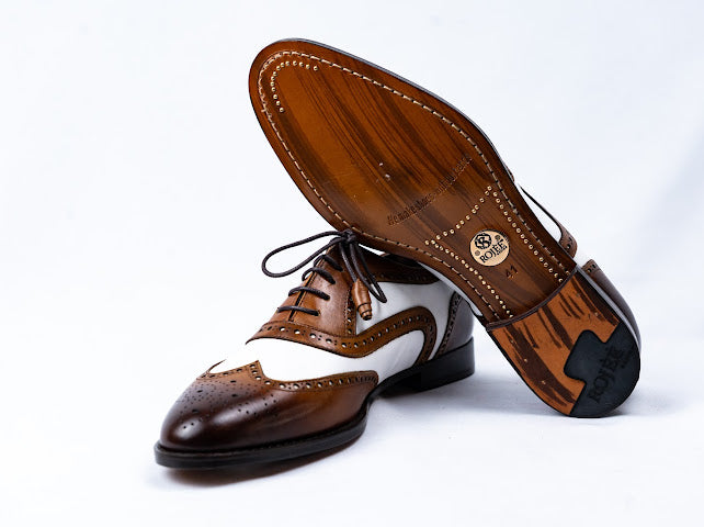 Schnürsenkel Schuhe aus Leder