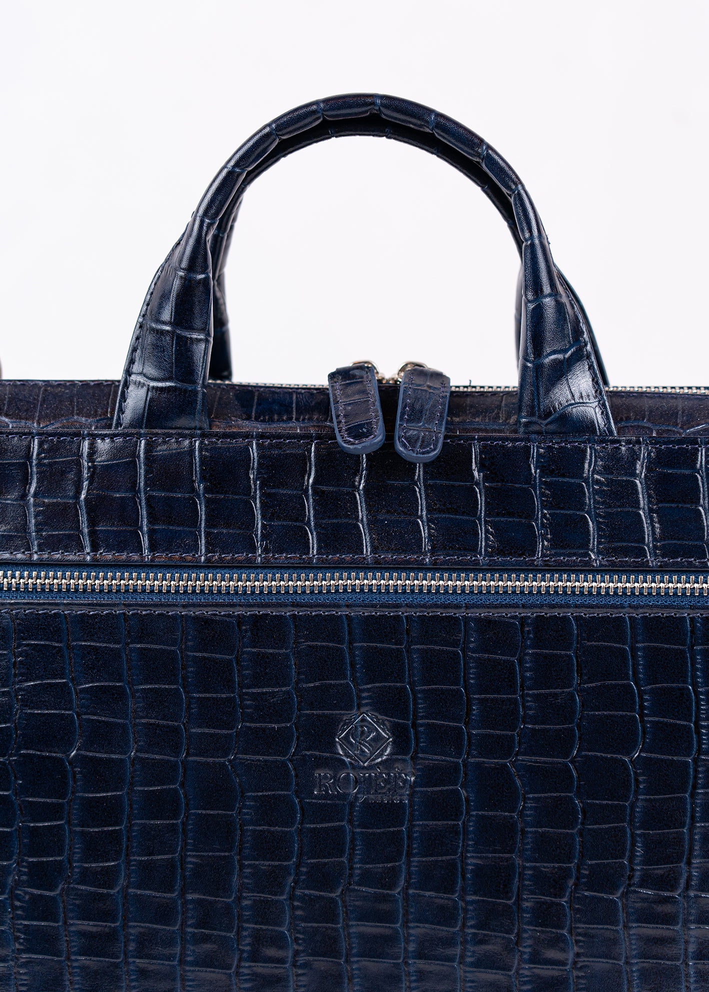 Tasche Crocoprägung aus Leder