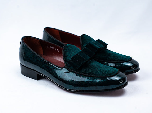 Lackschuhe mit Samt