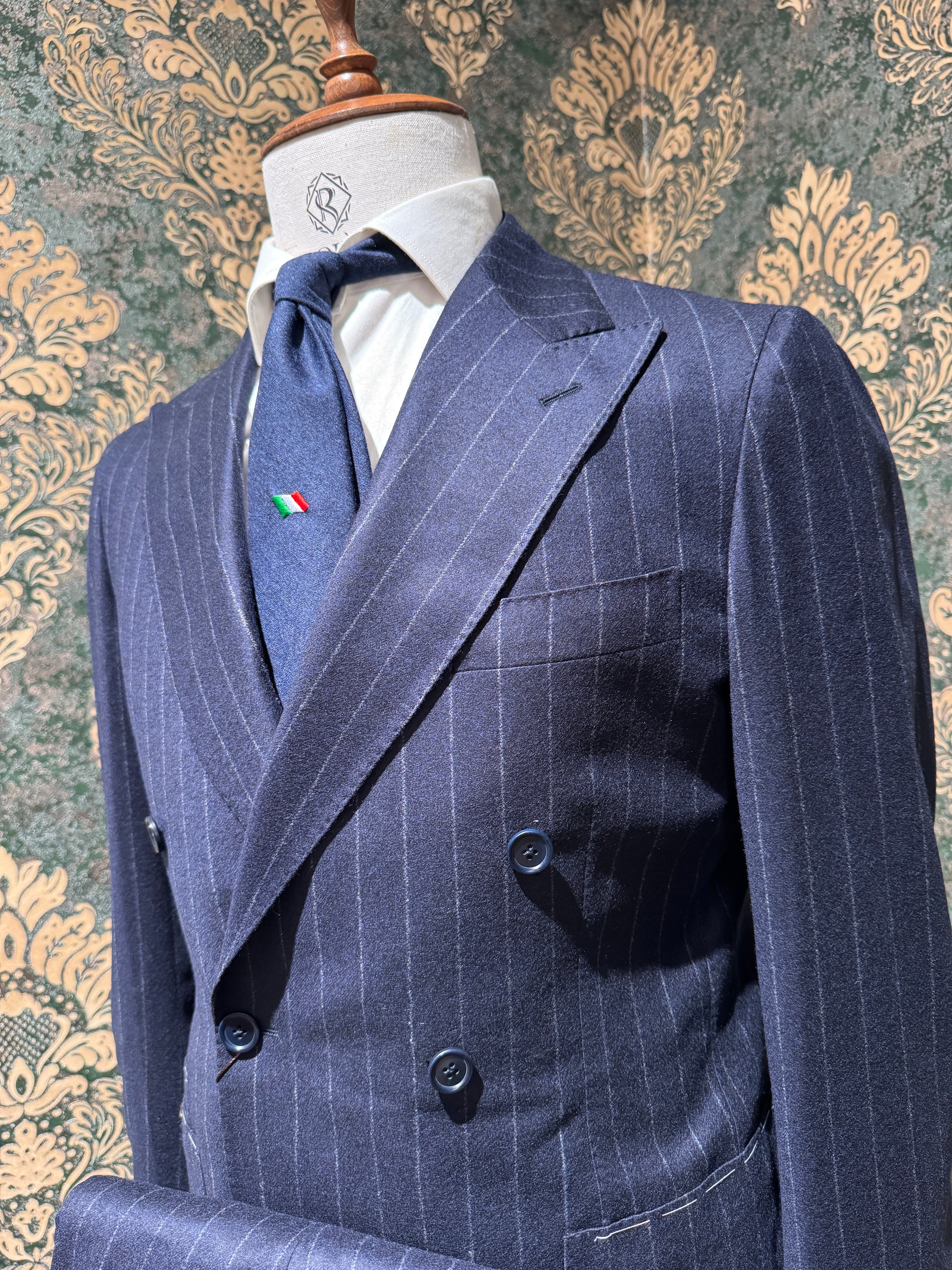 Anzug Zweireiher Nadelstreifen Blau