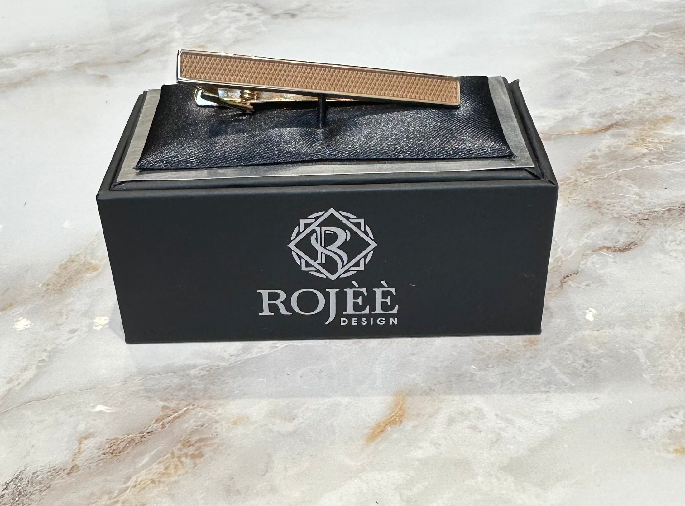 tie clip