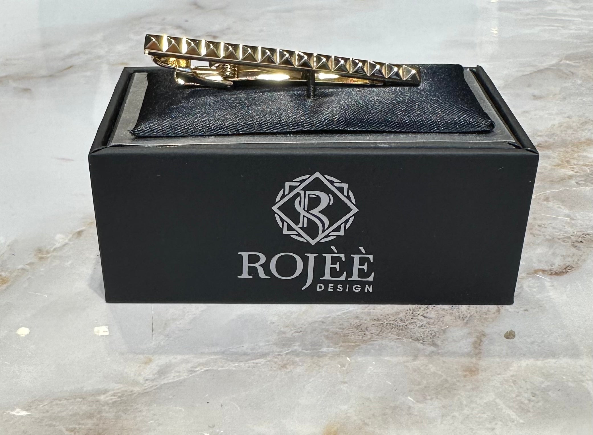 tie clip