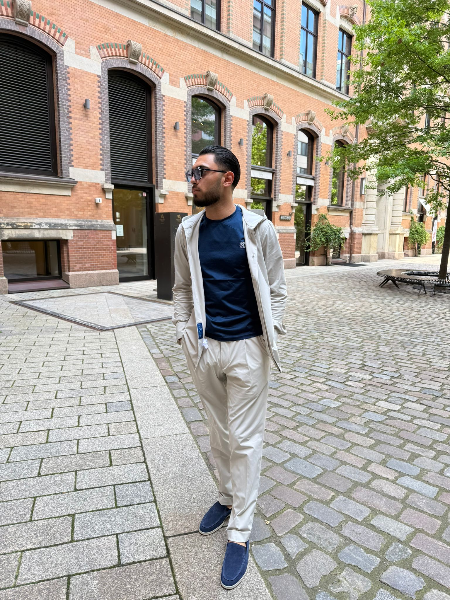 Sport Anzug Farbe Grau