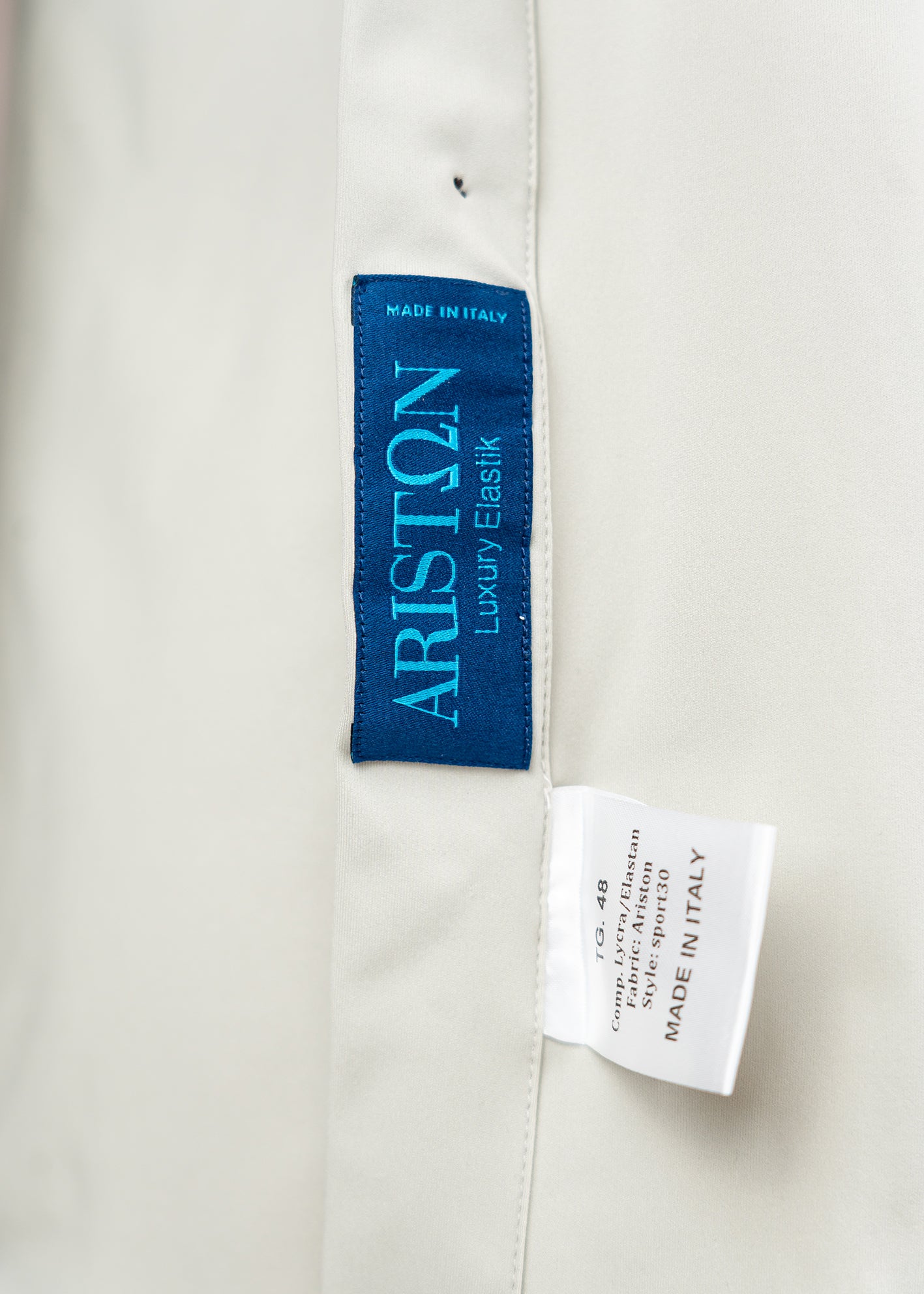 Sport Anzug Farbe Grau