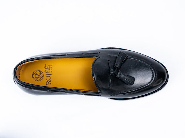 Tasselloafers mit Bommeln