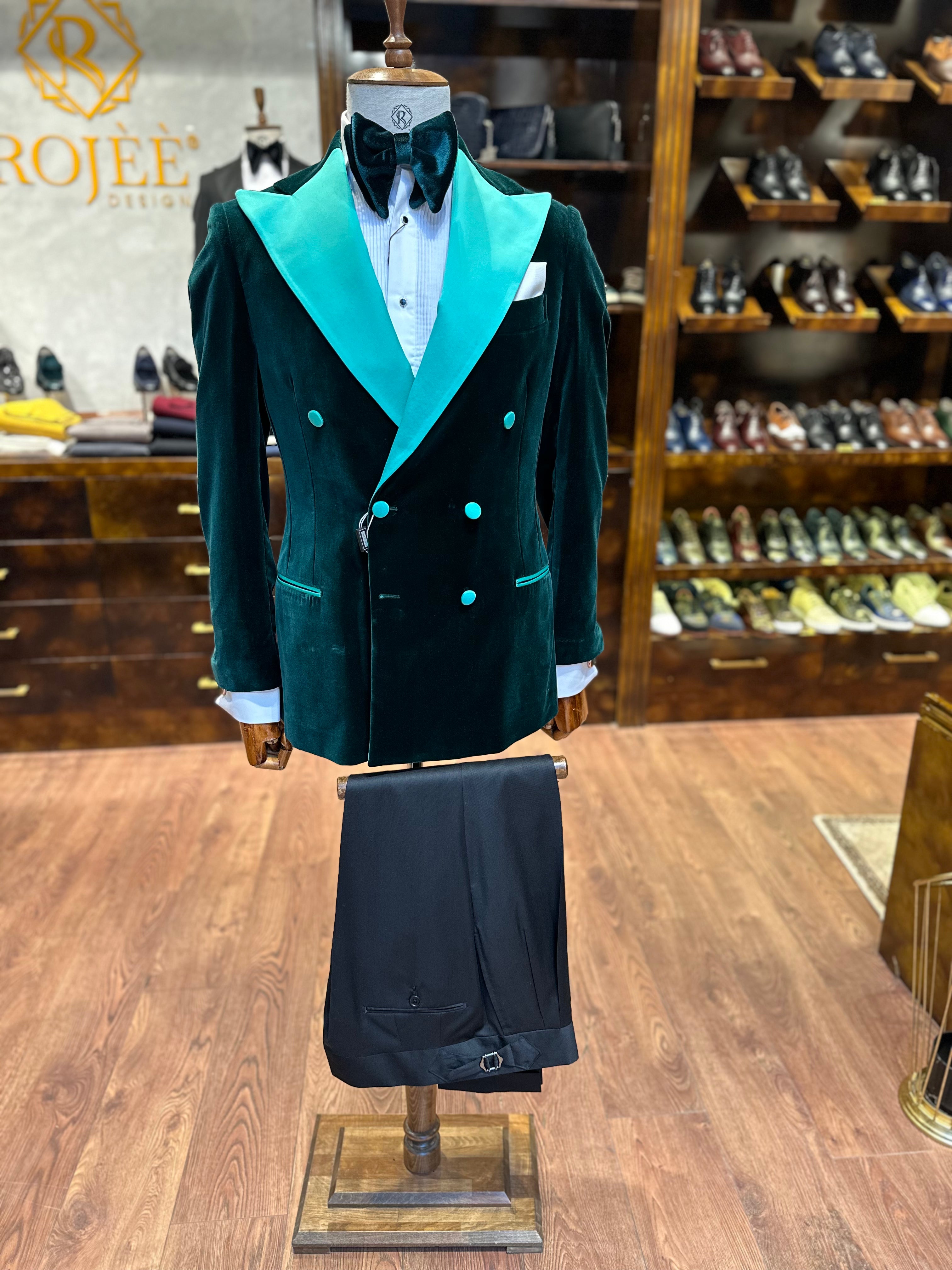 Tuxedo Double Breasted Blazer ￼