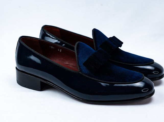 Lackschuhe mit Samt